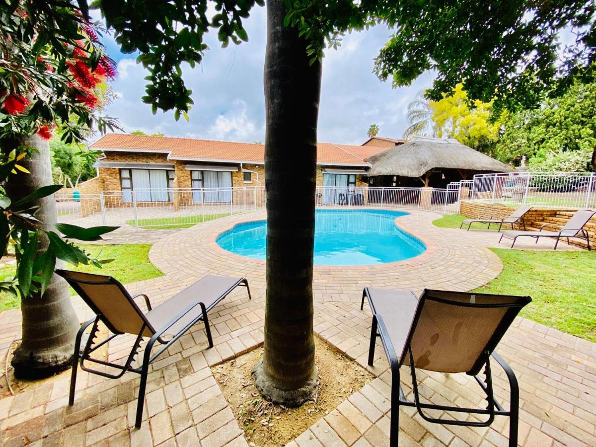 C&C Hotel Vibes Randpark Ridge Jhb 14 Units Available Randburg Luaran gambar